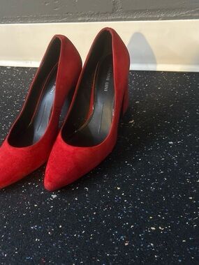Gianni Bini Red Suede Pointed Toe Block Heel Pumps
